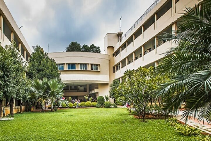 NMKRV Pre University College Campus View